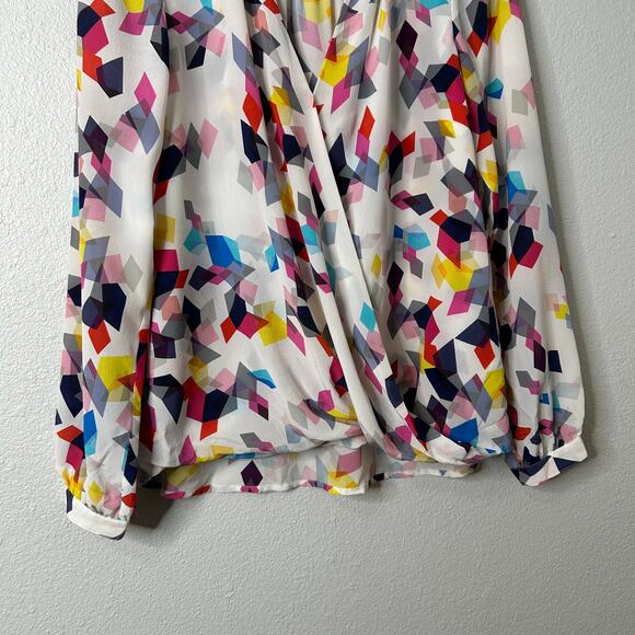 Trina Turk Silk Surplice Top Size Medium Multicolor Geometric Print - Picture 3 of 13